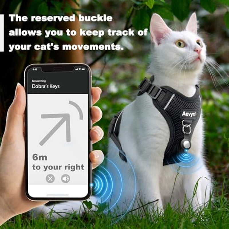Cat Harness, Cat Harness and Leash for Walking, Adjusted in Four Directions and Breathable Cat Harness for anti Escape That Can Be Fitted and Positioned, Reflective Strips Harness, Black